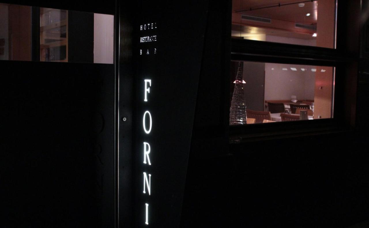 Hotel & Restaurant Forni أيرولو المظهر الخارجي الصورة